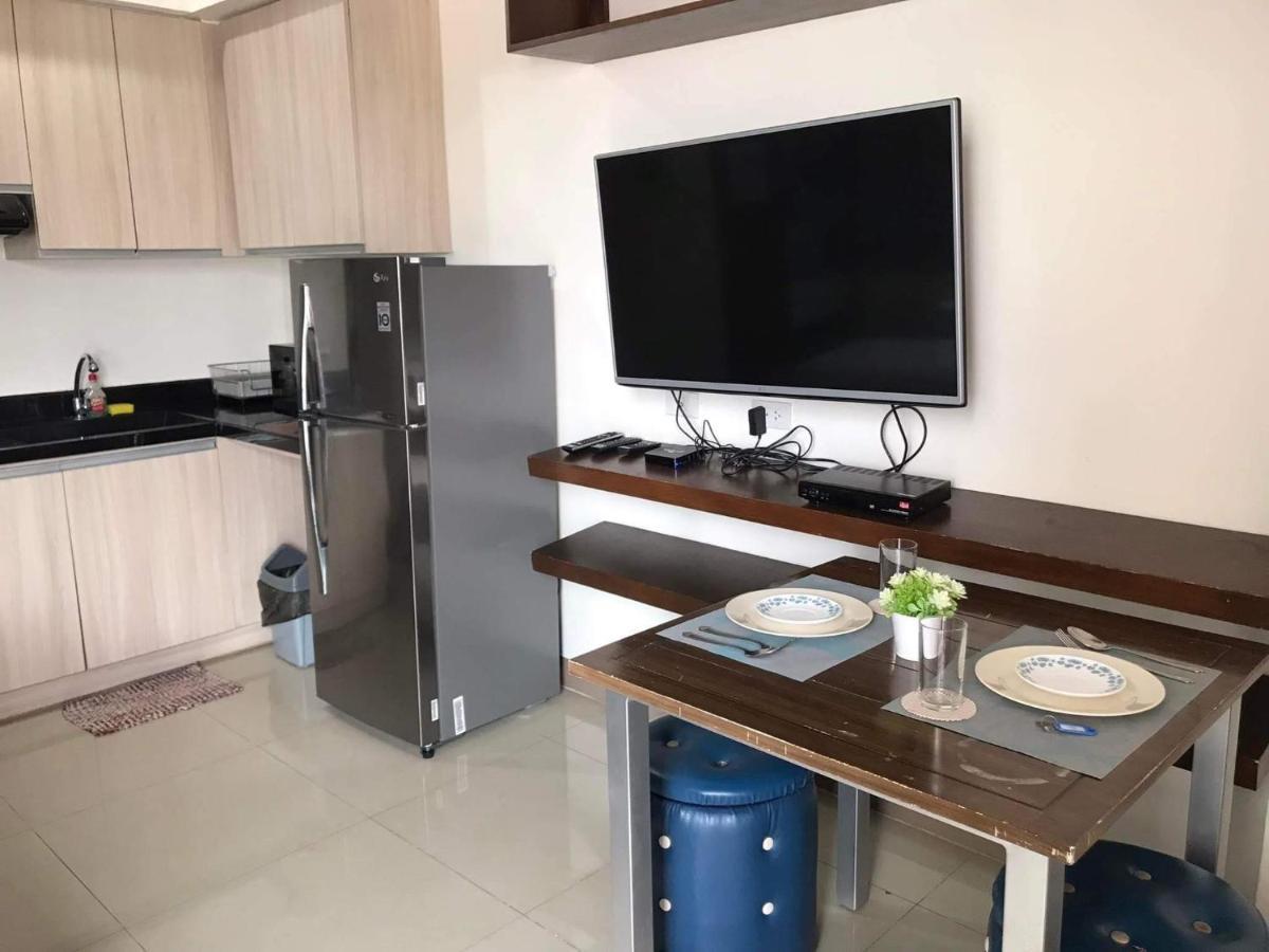Mabolo Garden Flat A1 Rooftop Pool Near Ayala Mall Apartment Cebu